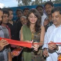Sneha Ullal Inaugurates Kuber Jewellery Opening - Gallery | Picture 90814